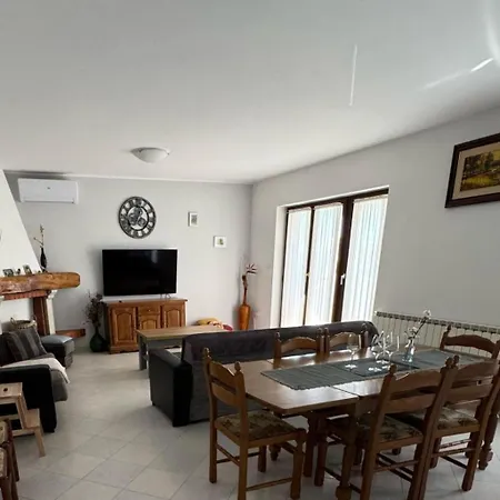 شقة Superior Appartament By Interhome