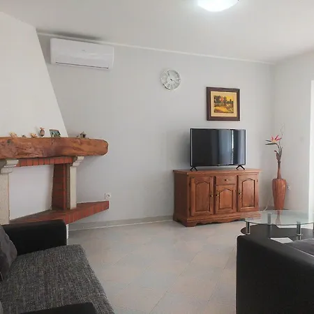 Superior Appartament By Interhome *