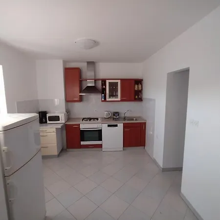 Superior Appartament By Interhome فونتانا