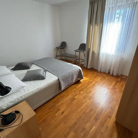 Superior Appartament By Interhome شقة