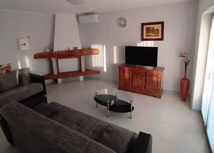 Superior Appartament By Interhome *