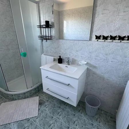 Superior Appartament By Interhome * Funtana